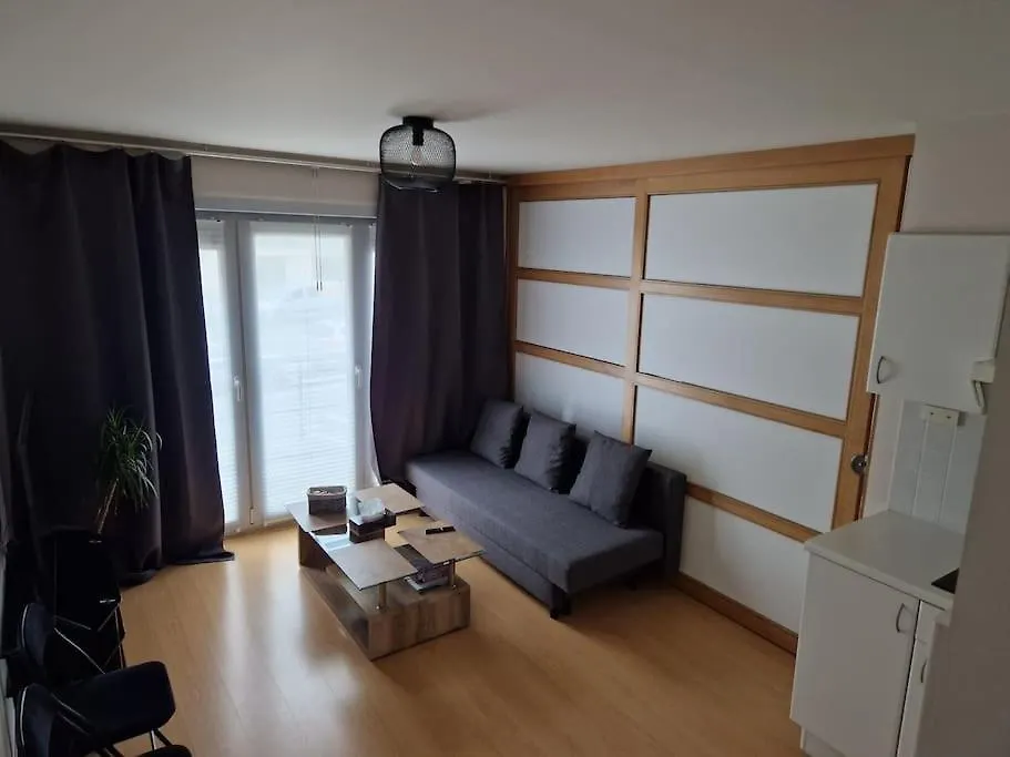 Apartmán Cozy Studio With Pool Close To The Sea Ostende