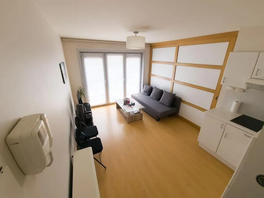 Apartmán Cozy Studio With Pool Close To The Sea Ostende